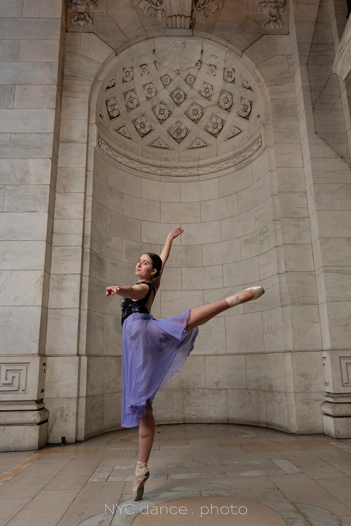 NY dance photographer urban ballerina