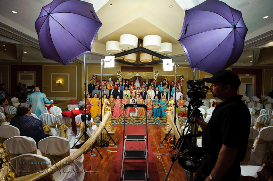 Wedding photography - lighting large groups