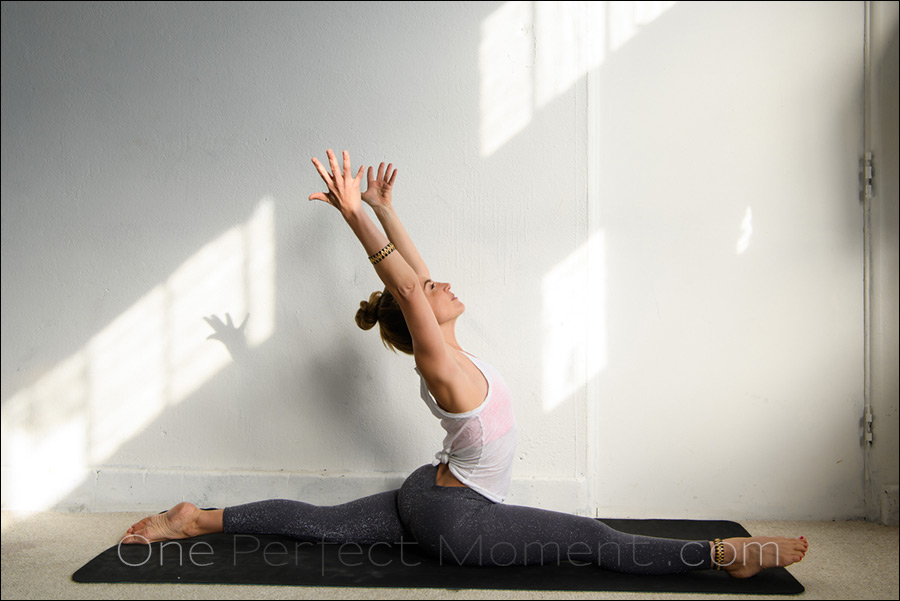 Studio photo session: Yoga - Tangents